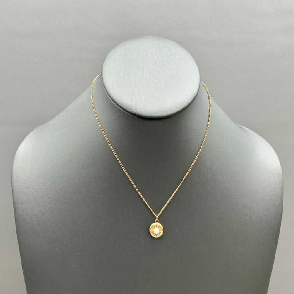 Pendant Necklace Womens Gold Tone Faux Pearl Sunburst Textured Round Charm 16"